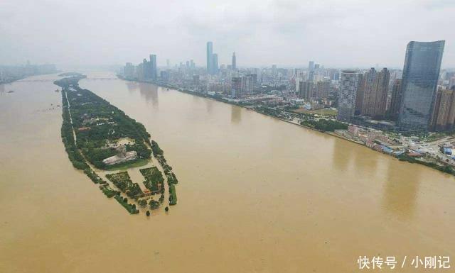 中国流量最大的10条河，长江稳居第一，前十竟没黄河什么事