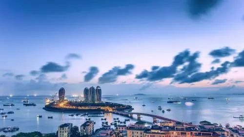 天涯海角三亚湾，总有故事后人看