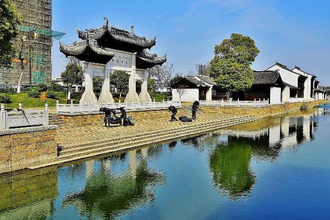 中国发展最“快”新一线城市，号称为最宜居城市，网友：快去买房