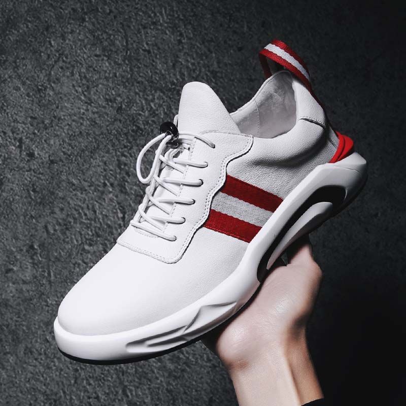 去年的鞋子落伍了!今年流行这些款，穿着轻松不累脚还十分透气