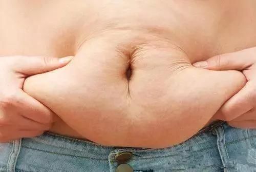 女生不能胖的4个部位，一胖毁所有！尤其第2个，看起来很魁梧！