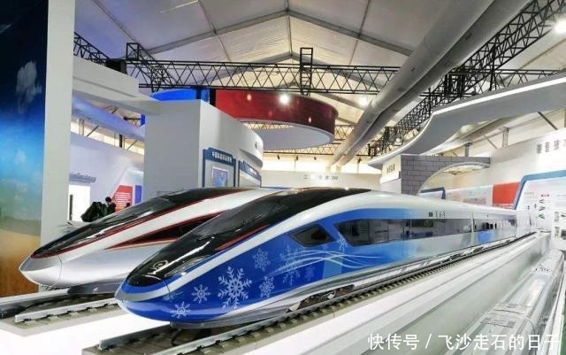 印度土豪到中国游玩，却被现实给“打脸”，印度人：简直太强大