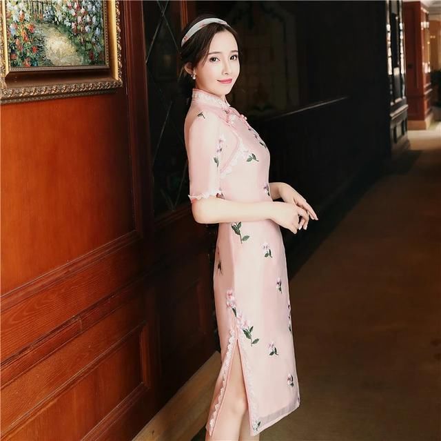 气质时尚，少女民国风旗袍，永不过时的经典！