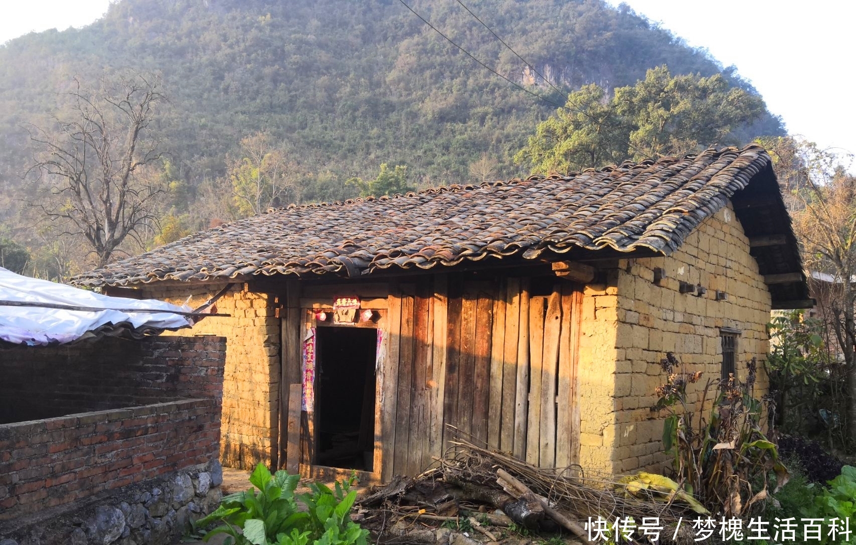  盖房：农村盖房又出新规定，农民一头雾水，到底怎样做农民才能