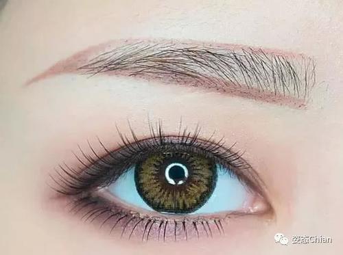 还在拖拖拉拉花十分钟画眉毛?化妆师教你几招,不但快速还好看