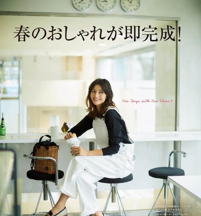  「搭配」舒适又有女人味的平底鞋,非常适合小仙女们来穿搭