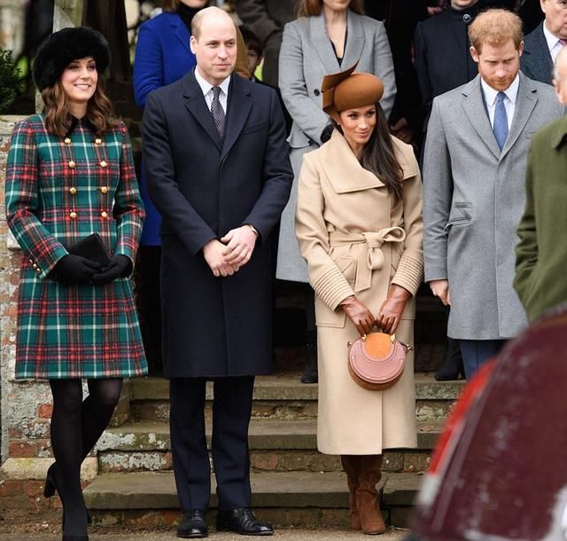 凯特梅根两位王妃观战温网，平民出身的她们靠得体的衣品好评如潮