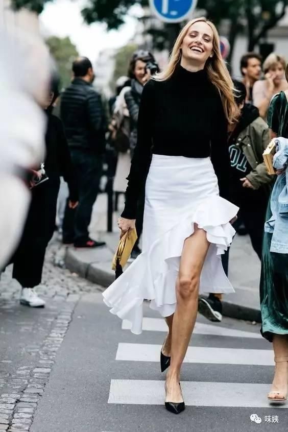 今夏最吸睛的30种半裙搭配，太美了!