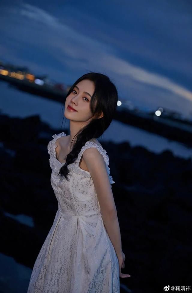  『朋友圈』一名小个子女孩的朋友圈“一周穿搭日记”