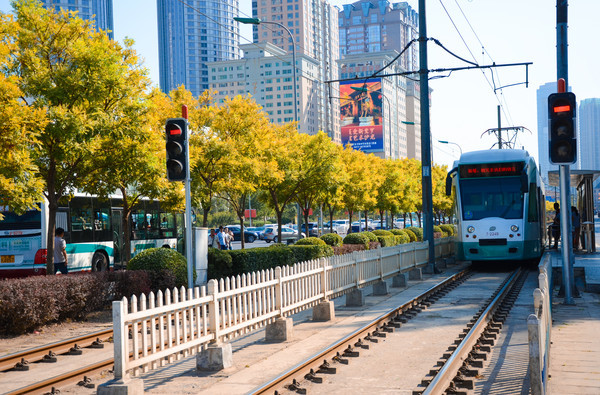 中国广场数量最多的城市,现有102座广场,被誉为北方明珠