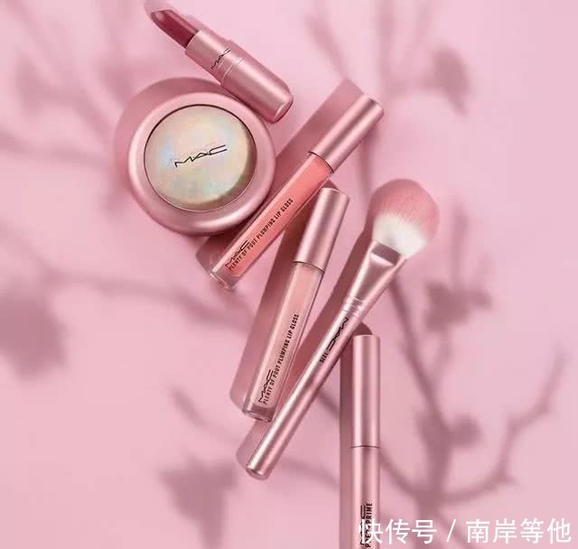  适合■3月限定美哭，樱花已占领了这些美妆！