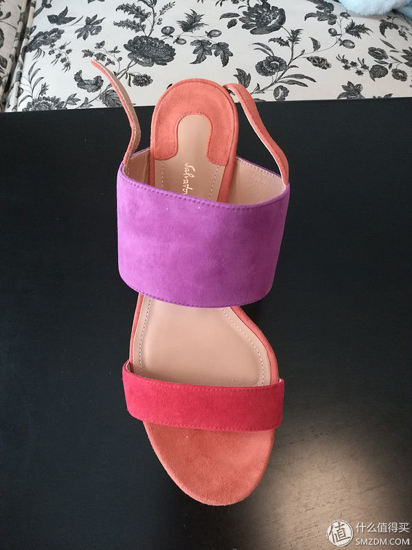 一大波LD的女士凉鞋来袭-菲拉格慕、RED VALENTINO、EP