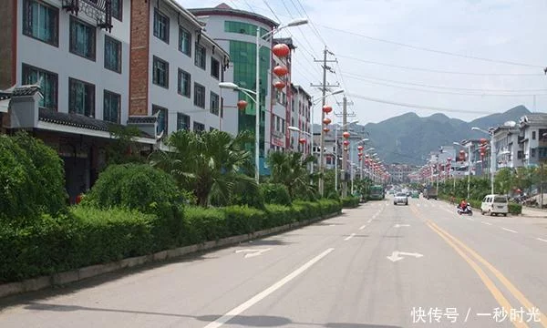 贵州最穷的10个县,有9个都是黔东南州的,其中是否有你的家乡? 贵州最穷的10个县,有9个都是黔东南州的,其中是否有你的家乡?