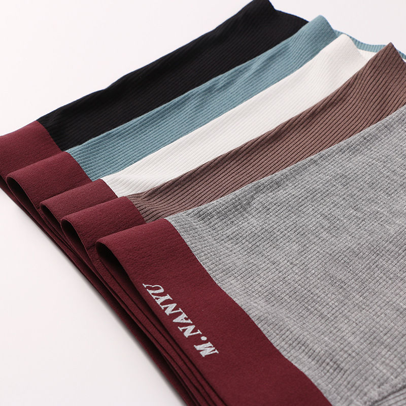 没想到现在的男士三角裤这么火，轻松迷倒一片少女