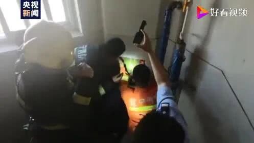 被装|揪心!辽宁一婴儿被装塑料袋扔进垃圾道内,生母涉故意杀人罪被刑拘!