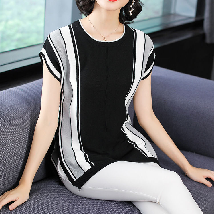 153的老婆从不穿连衣裙，喜欢短款小衫，人人都以为她有165