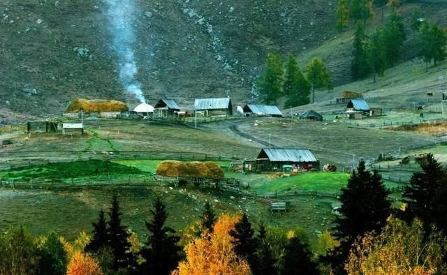 最美的秋天在路上！中国勾魂的秋景就在北疆，惊艳的让人失眠