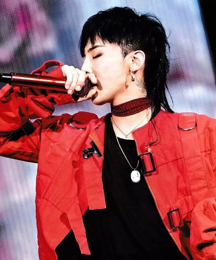 这么酷炫的发型为什么大家都说丑，然而蔡徐坤，华晨宇吴亦凡都在