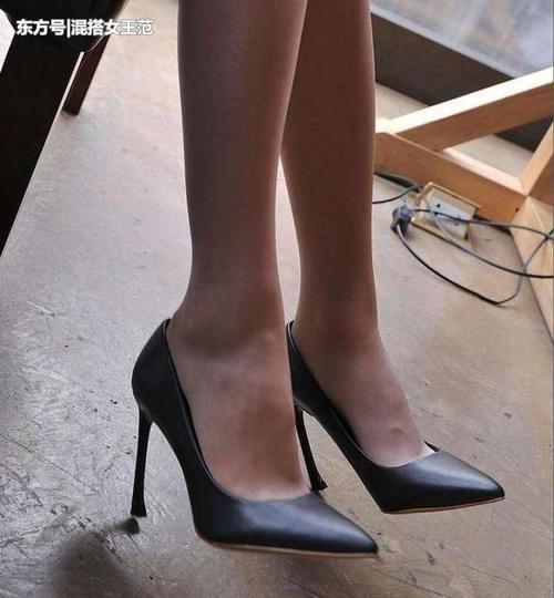 一天一个美丽打扮，你与女神的距离只差一双高跟鞋