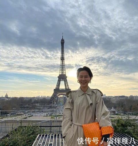日常■气质且高级,这位韩国博主日常“通勤搭配”,每一套我都想照着穿