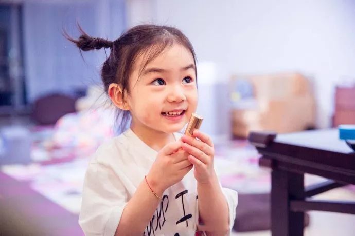 戚薇女儿可以C位出道了, 大S复出胖成水桶腰?|Star星私搭|