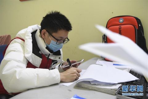  【重庆市万州区石峰社】“排查越严密，群众越安心”——重庆日