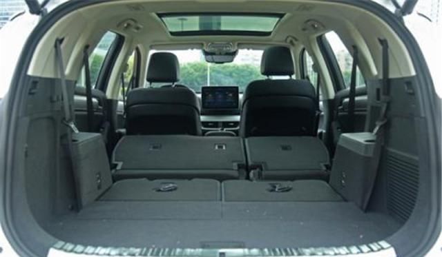 #省油#比汉兰达省油，价格不到汉兰达一半，来看看唐燃油的油耗表现