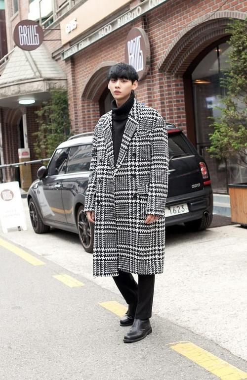  发愁@男生们还在为穿搭发愁？格纹元素穿搭，让你一秒变帅气boy
