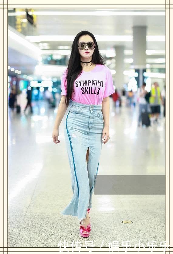 一直以为冉莹颖穿T恤衫无人能敌,但看到徐冬冬这效果,我沉默了