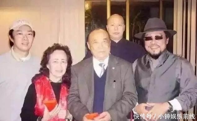  『费玉清』痴情的费玉清：和日本女友分手后，至今未婚，父母去世后退出歌坛