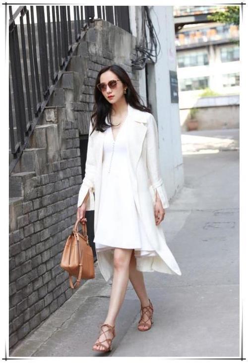 韩雪剪了个短发,简直就像换了个人,网友:终于相信你35岁了!