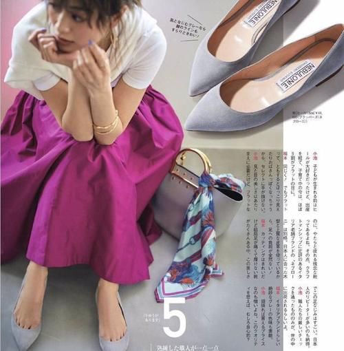  『红色』春天的衣服最好配色了！玫红色日系优雅搭配，穿出气质与活力