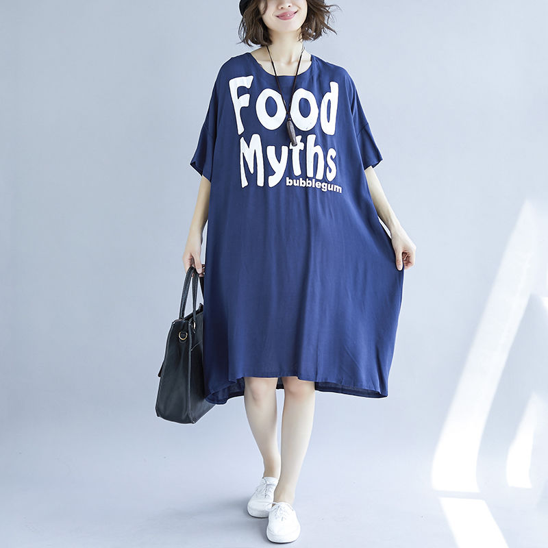 别傻傻总穿打底裤，当下流行这样的连衣裙，百搭还美爆了