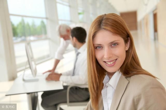 干了十多年会计, 第一次碰到这样单位, 自己找不