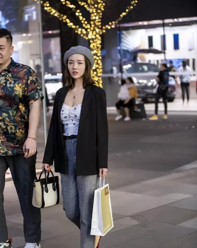  凌乱■小姐姐这短发也太美了,很有气质又有一种凌乱美