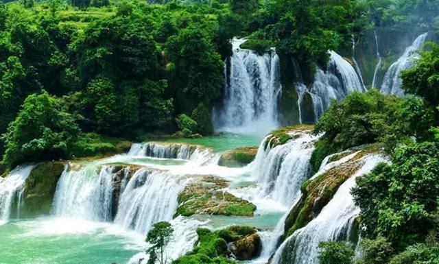 这个隐藏在广西的人间仙境,很多人却因为桂林而错过它