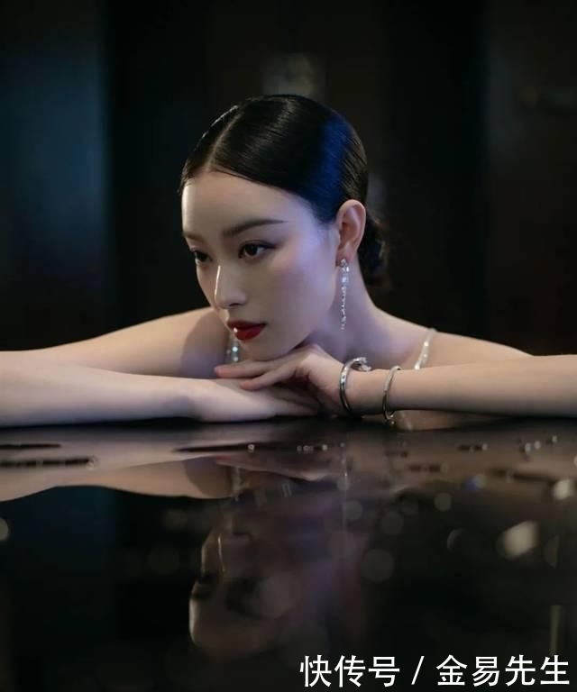  『也可以』比可爱和端庄，谁能赢过梳丸子头的女生呢？