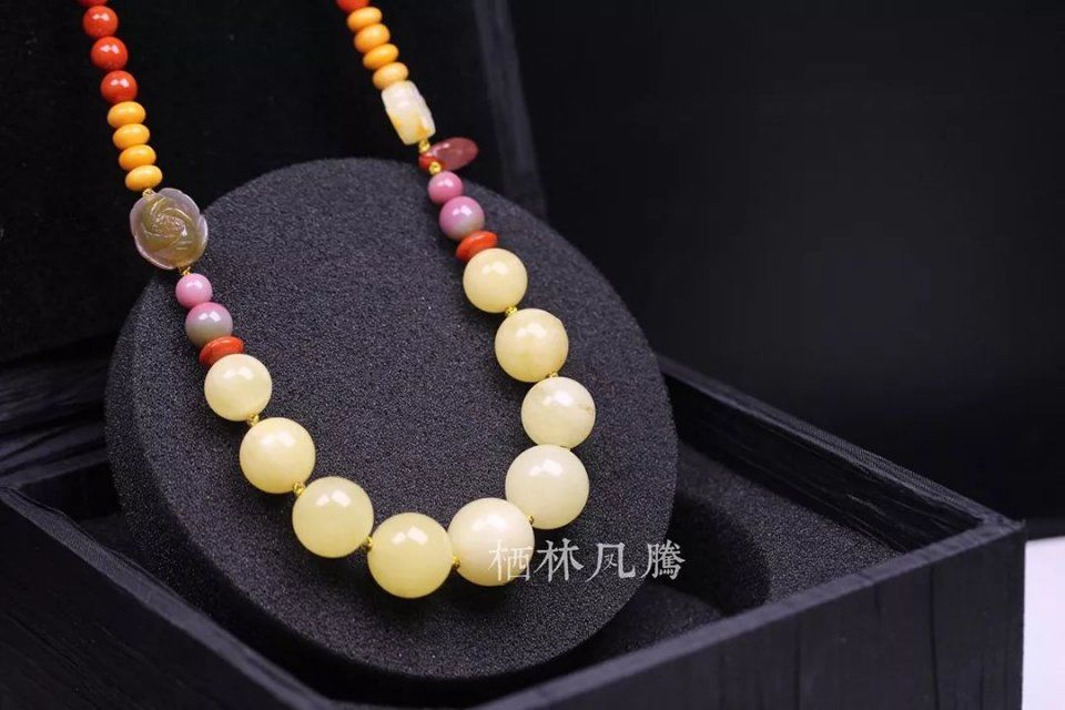 你真的会戴项链吗?献给精致女人的小秘密……