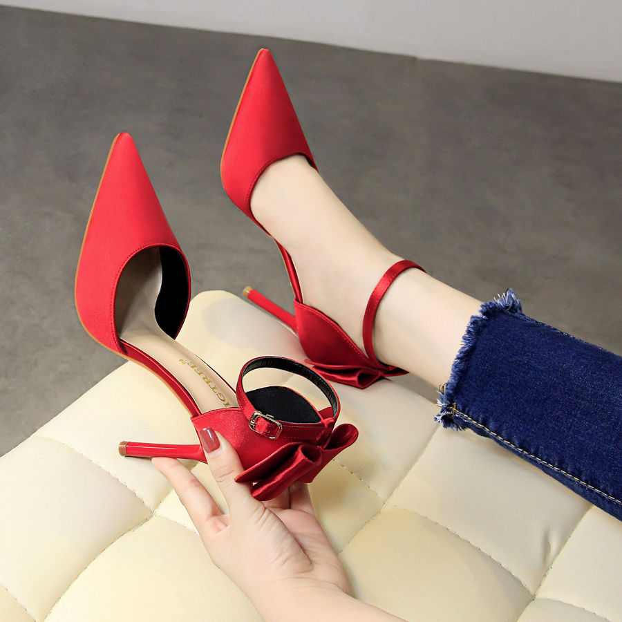 超美优雅女款凉鞋，尽情展示完美玉足，美的动人心魄!