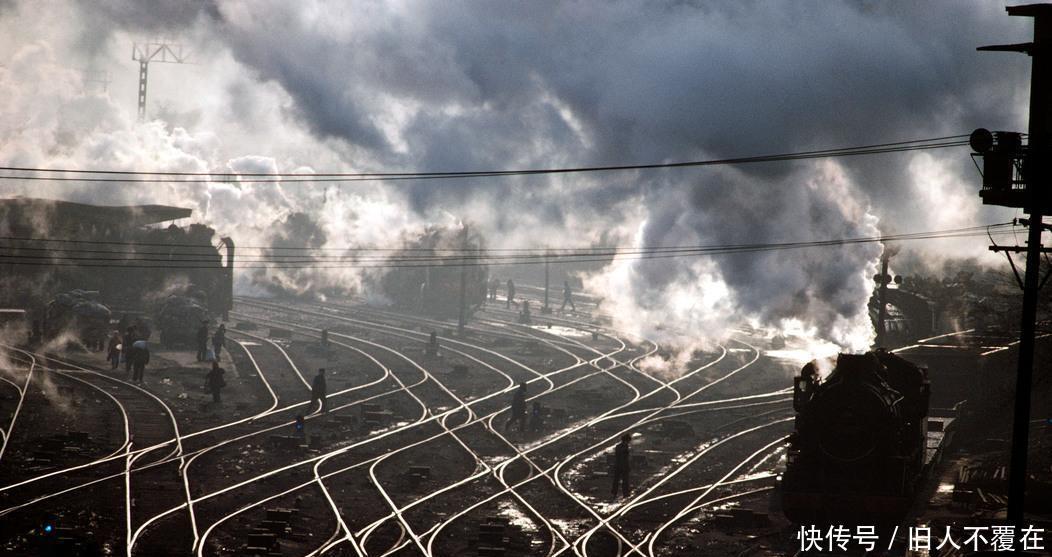 日本摄影大师拍摄的老照片  1981年冬天的黑龙江