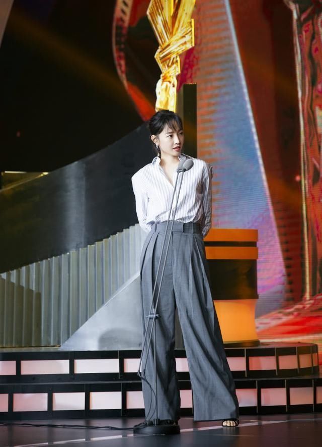 白百何的清白不允许任何人污蔑，工作室辟谣：该男子系公司艺人！