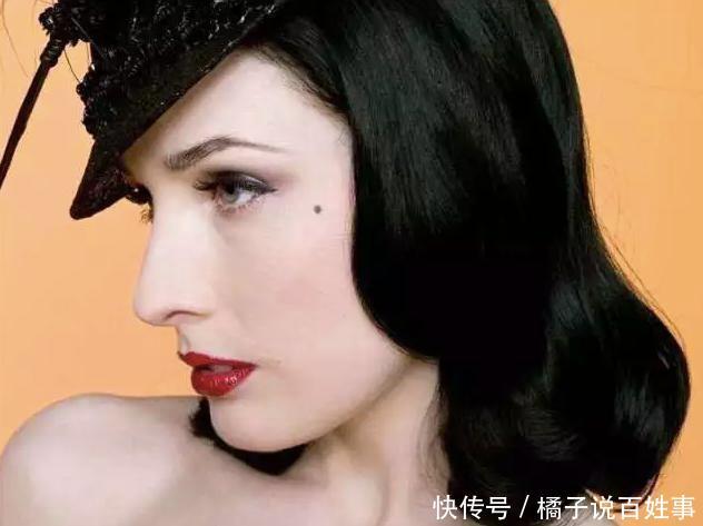  『OK』女星们流行画黑痣是什么鬼泫雅的泪痣，可不是随便一点就OK了