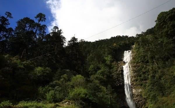 西藏有一处地方经常被误会,只因拥有和云南类似的气候