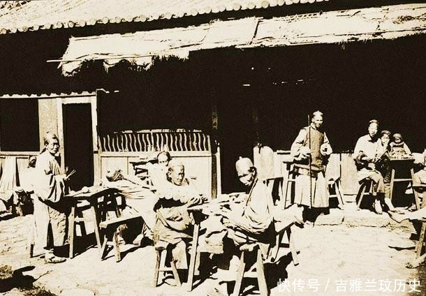 『老照片』罕见晚清老照片, 浓妆艳抹的歌妓, 图5被流放的犯人!