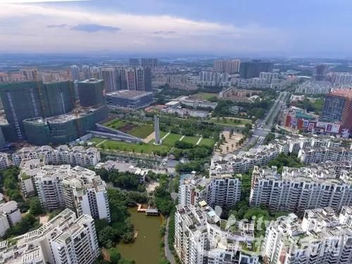 中国最低调的小镇，GDP超千亿，带动了一个省的经济