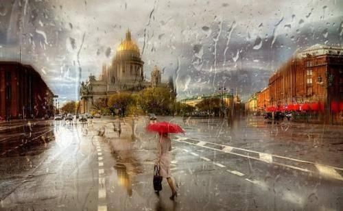 俄罗斯人始料未及：请求中国大妈别打旅游的幌子干这事，丢人！