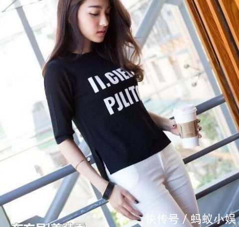  『美女』活力满满的牛仔裤美女，塑造腿部线条！