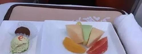 坐了回春秋航空,没想到飞机餐可以这么好吃