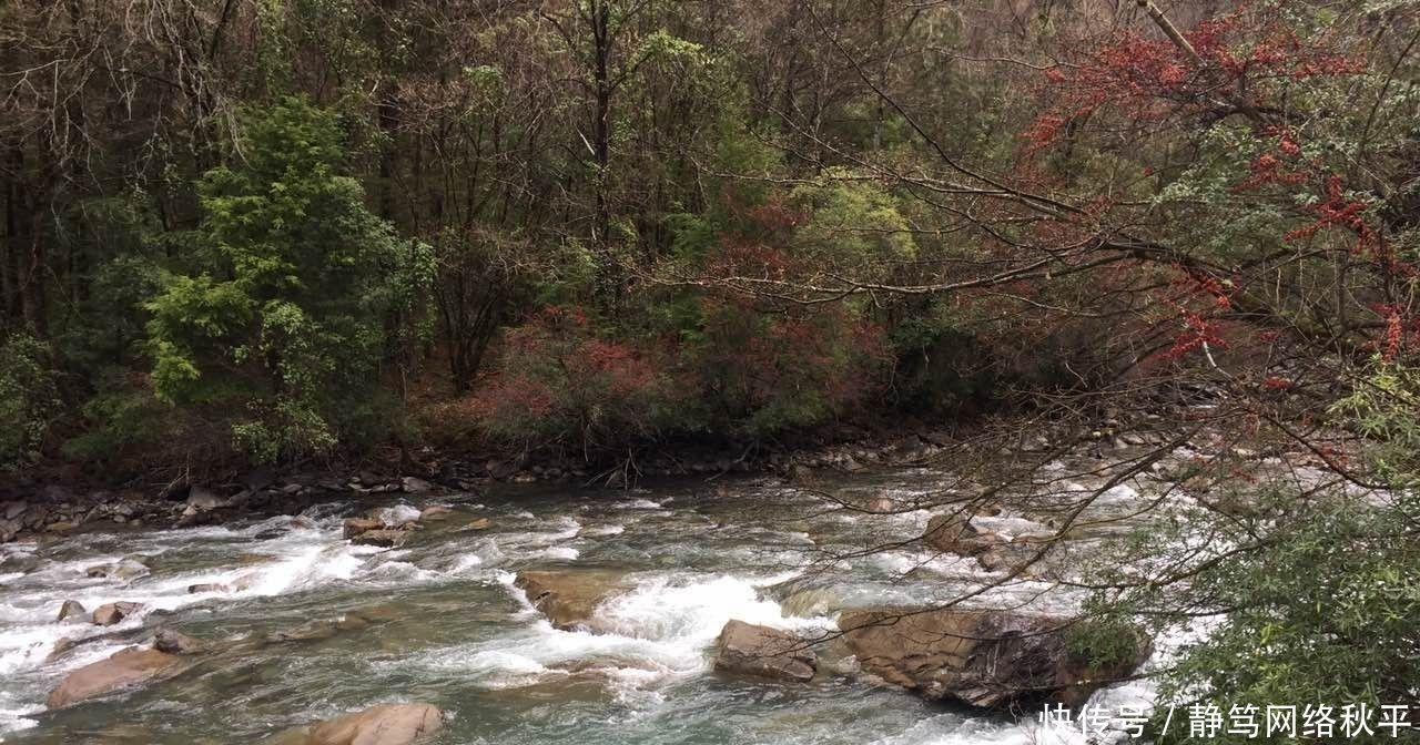 直播川藏线 进入G318, 夜宿建在悬崖上的县城!