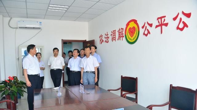  「本地人」公务员必须异地任职的四个岗位，本地人没机会了